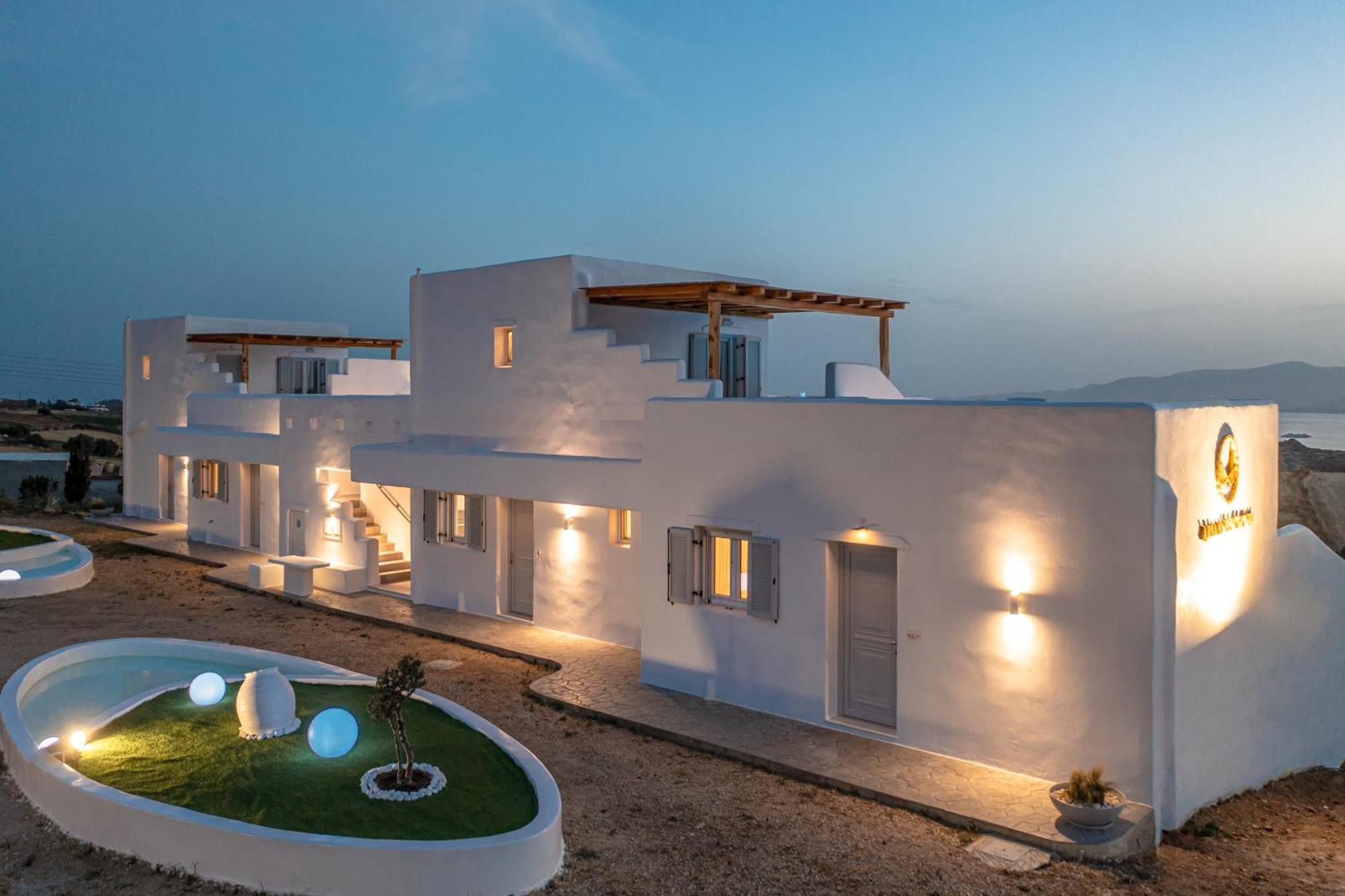 Ariadne'S Crown Luxury Suites With Private Pool Vivlos ภายนอก รูปภาพ