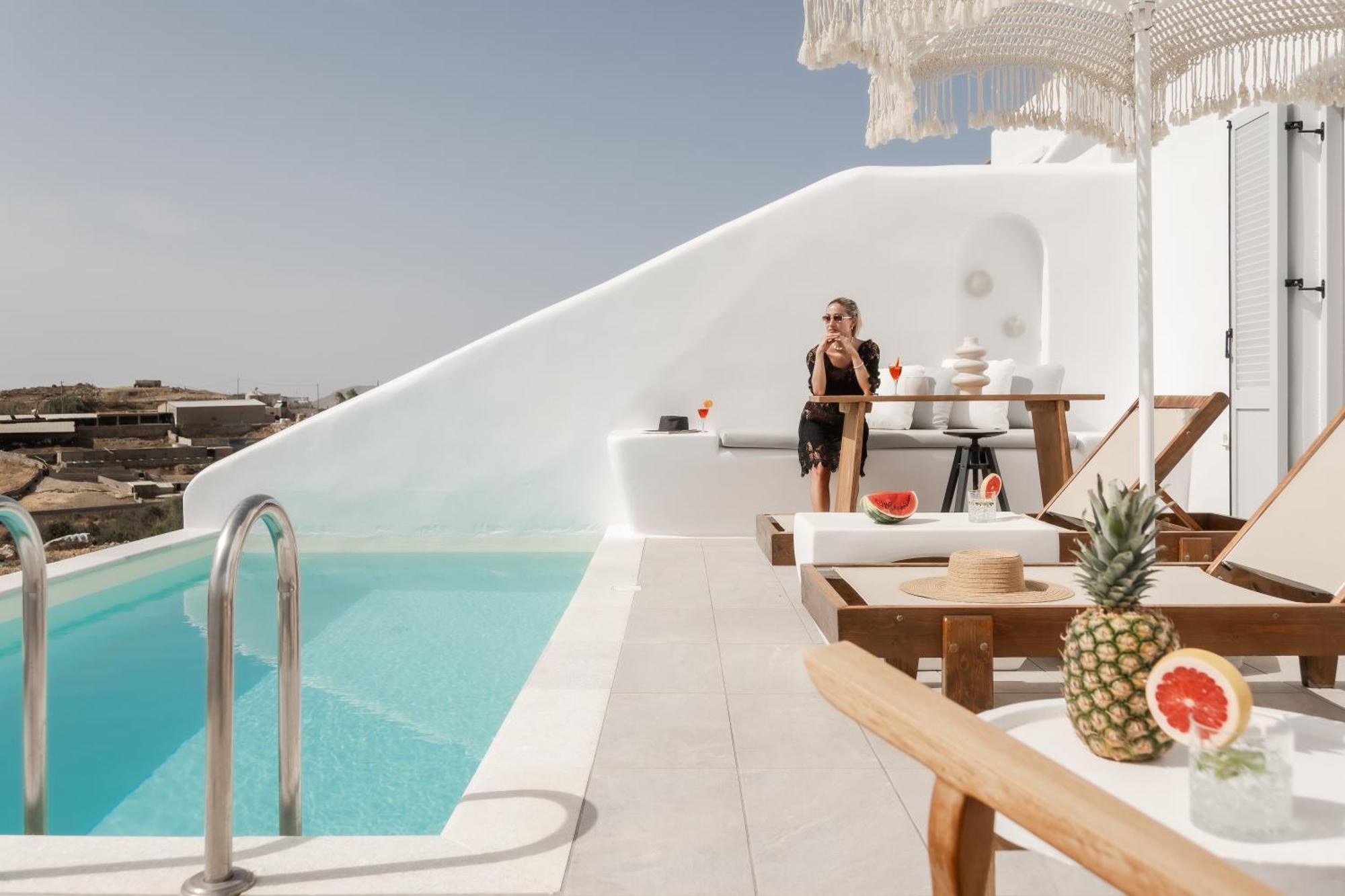 Ariadne'S Crown Luxury Suites With Private Pool Vivlos ภายนอก รูปภาพ